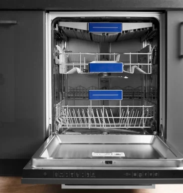 built-in-dishwasher-in-the-kitchen-front-view-2026-03-18-14-52-31-utc (1)